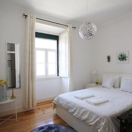 Lisbon Anjos Family Apartment ภายนอก รูปภาพ