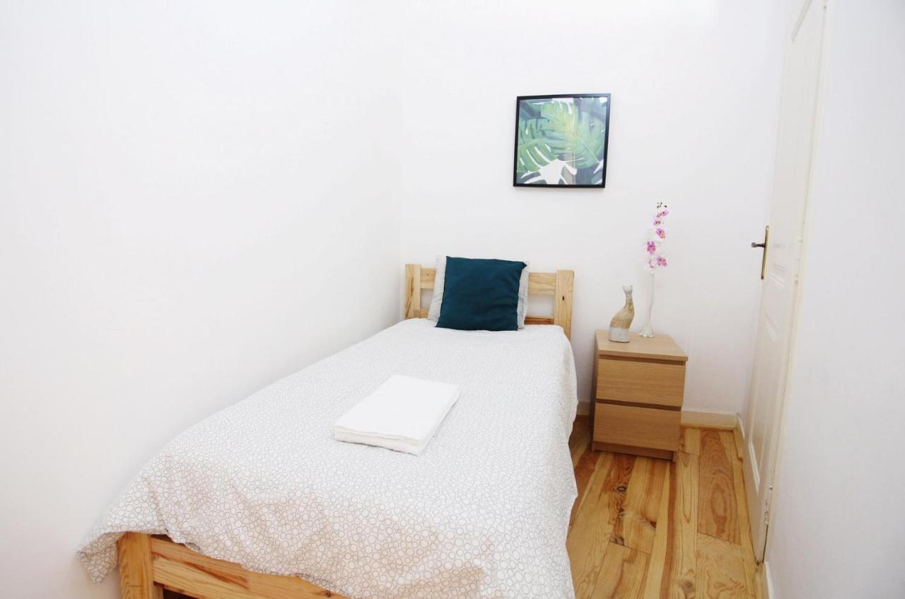 Lisbon Anjos Family Apartment ภายนอก รูปภาพ